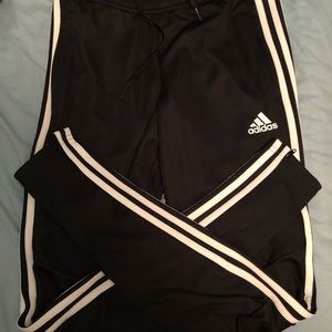 Adidas joggers with pockets and zippered leg